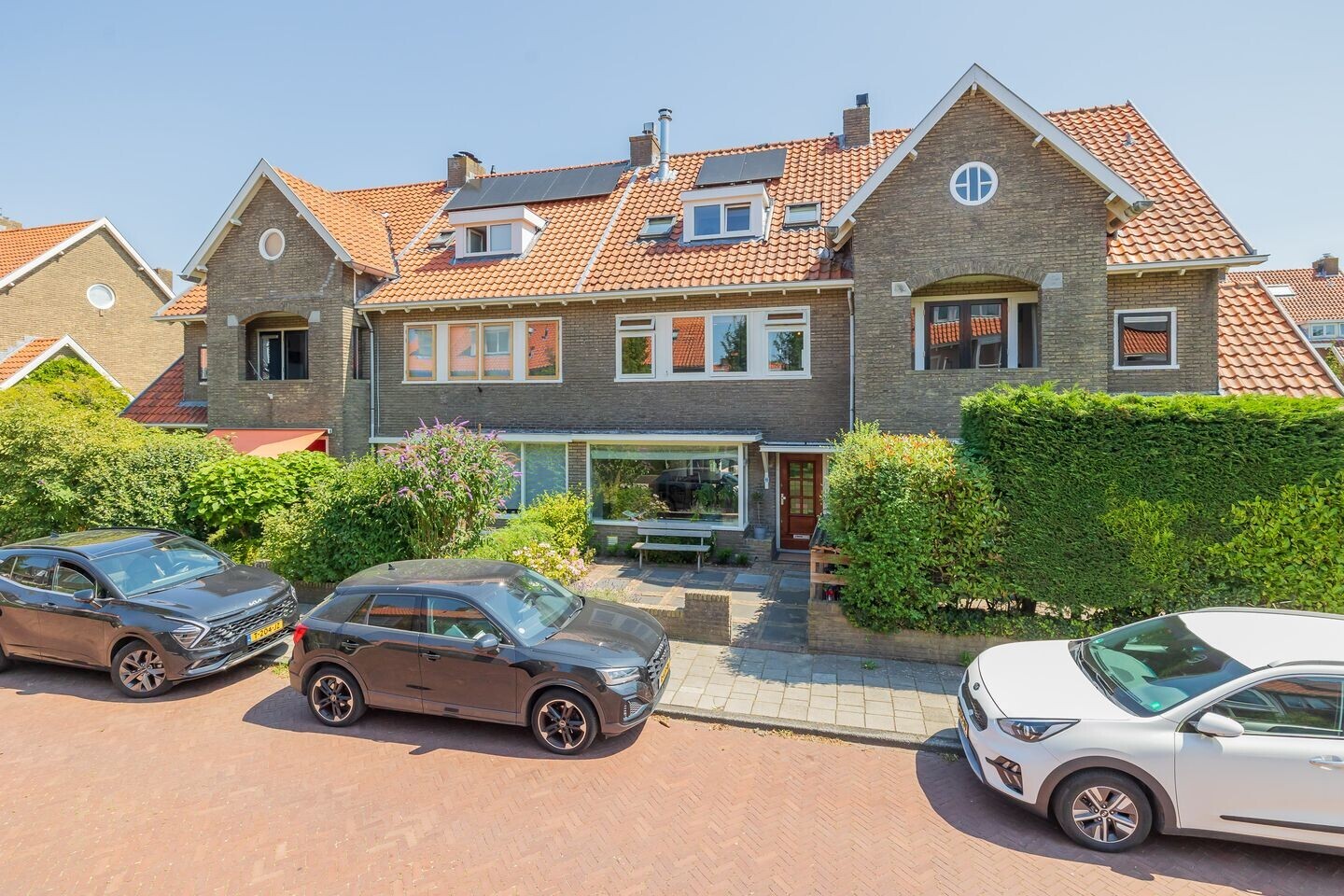 Tussenwoning te koop: Duindoornlaan 16, Haarlem