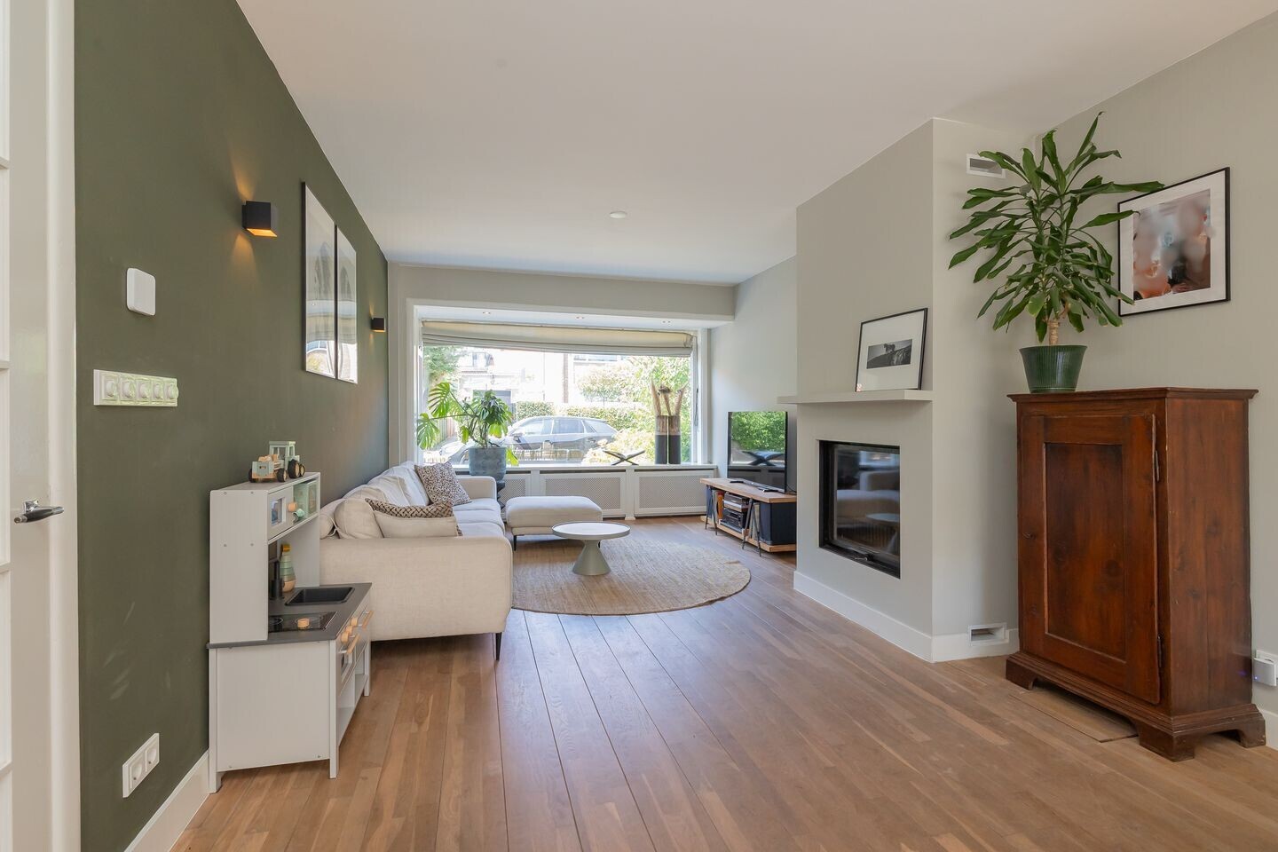 Tussenwoning te koop: Duindoornlaan 16, Haarlem