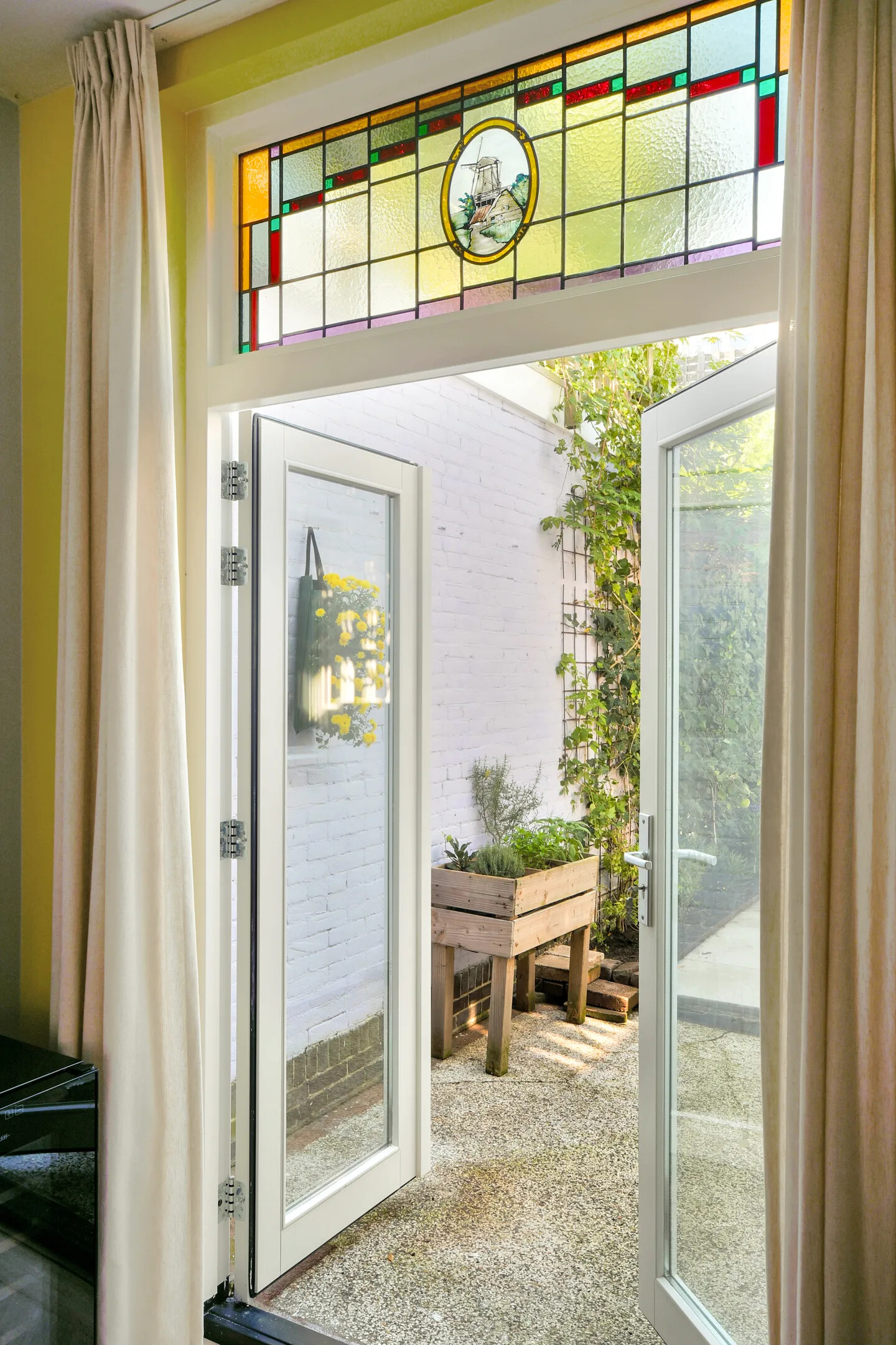 Tussenwoning te koop: Generaal Bothastraat 91, Haarlem