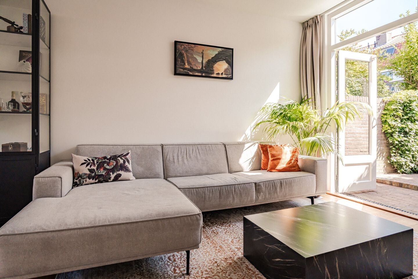 Tussenwoning te koop: Generaal Bothastraat 30, Haarlem