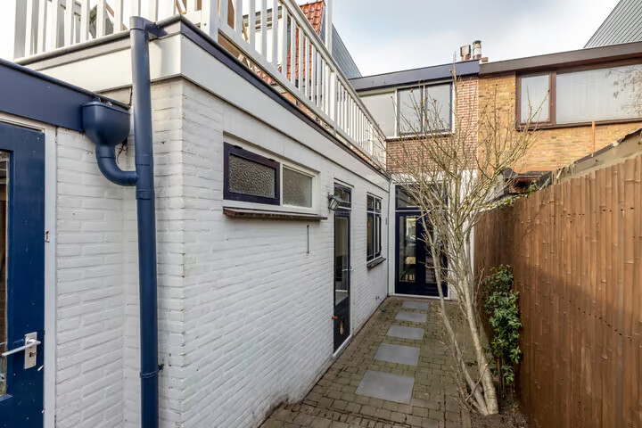 Tussenwoning te koop: Generaal Bothastraat 50, Haarlem