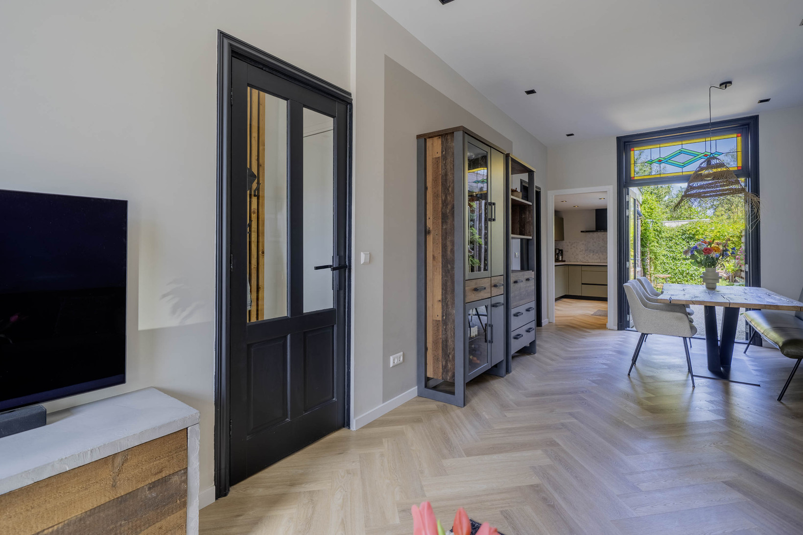 Tussenwoning te koop: Kloosterstraat 129, Haarlem