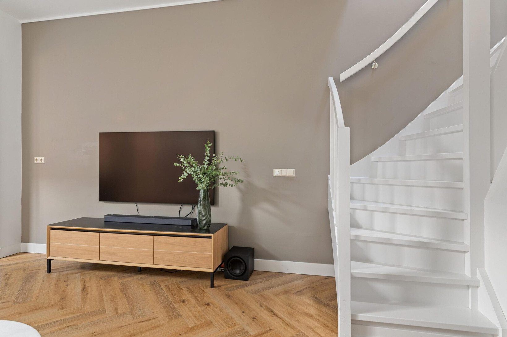 Tussenwoning te koop: Generaal De la Reijstraat 60, Haarlem