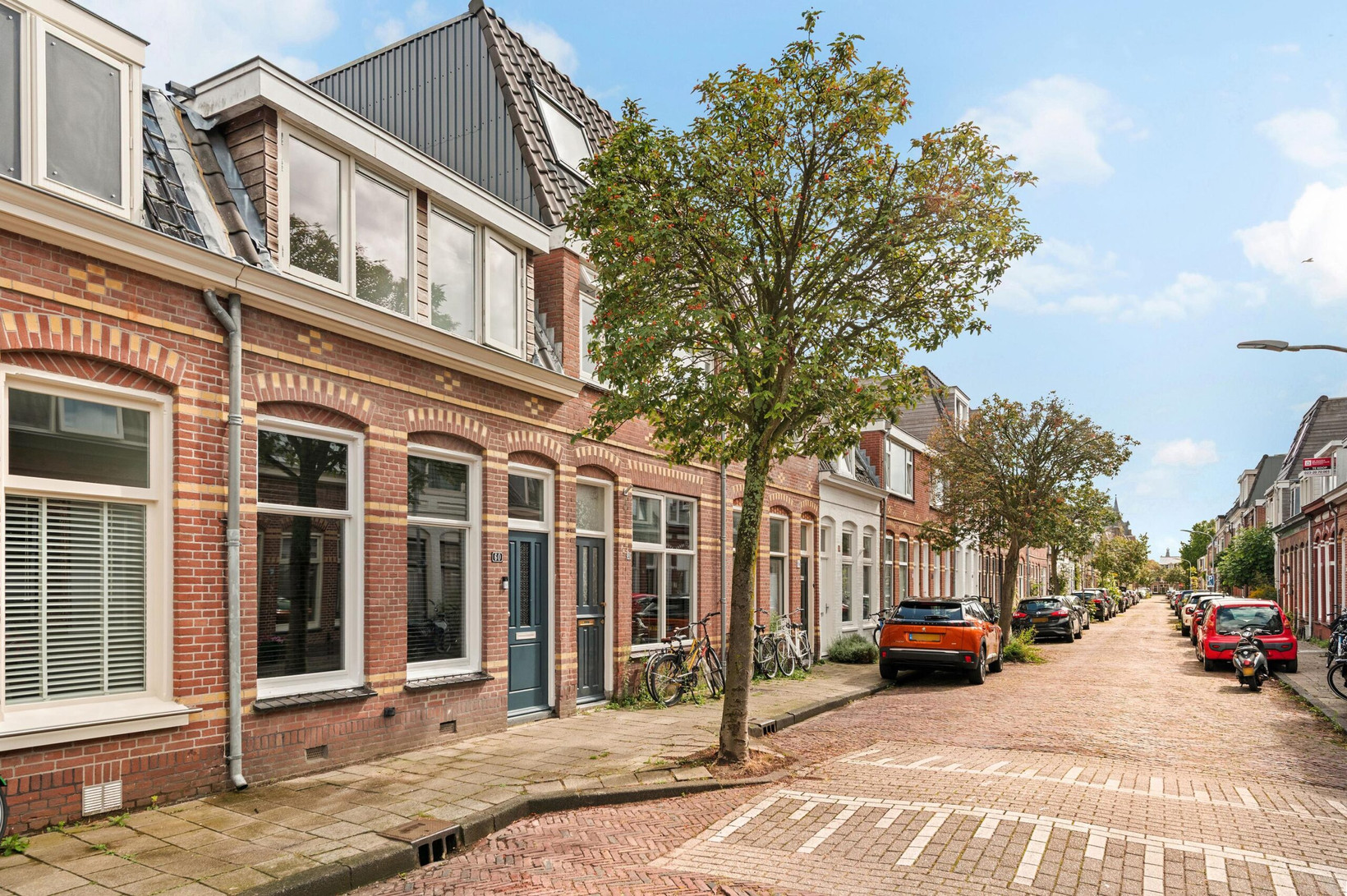 Tussenwoning te koop: Generaal De la Reijstraat 60, Haarlem