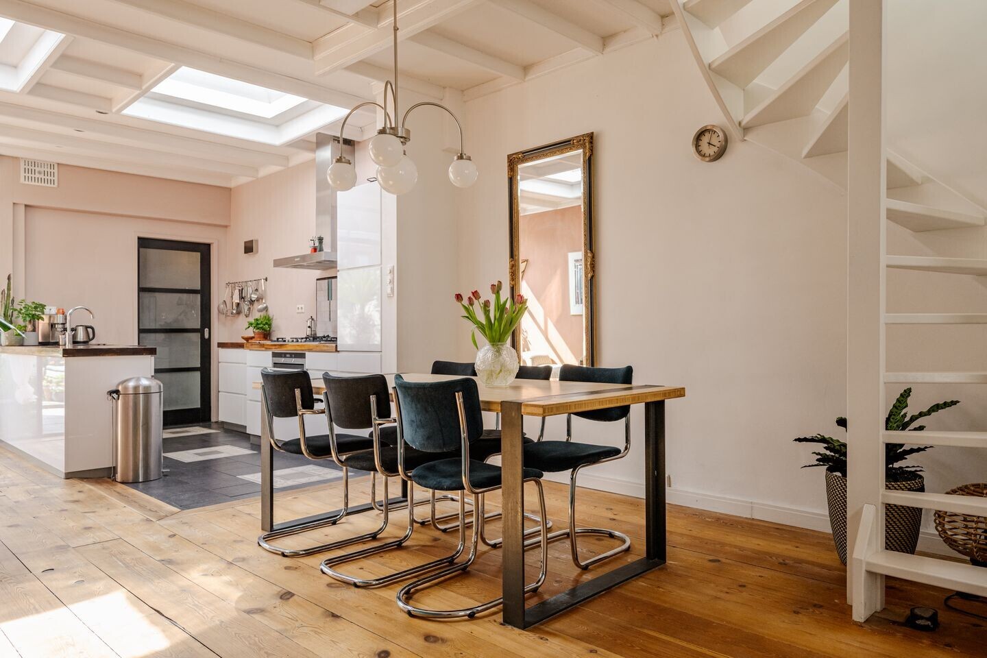 Tussenwoning te koop: Soutmanstraat 16, Haarlem