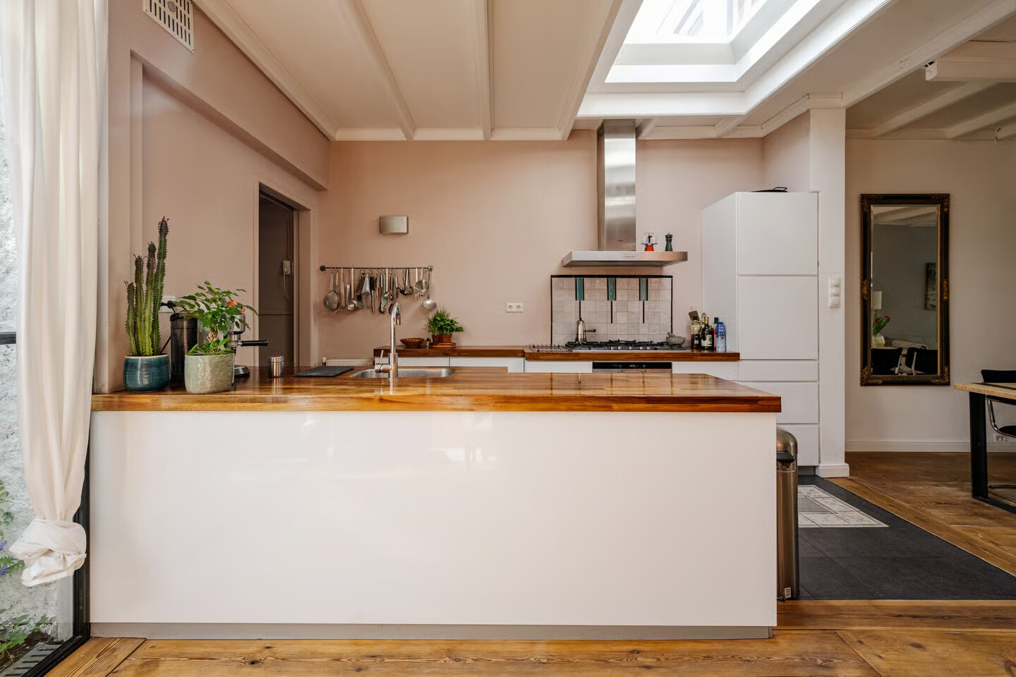 Tussenwoning te koop: Soutmanstraat 16, Haarlem