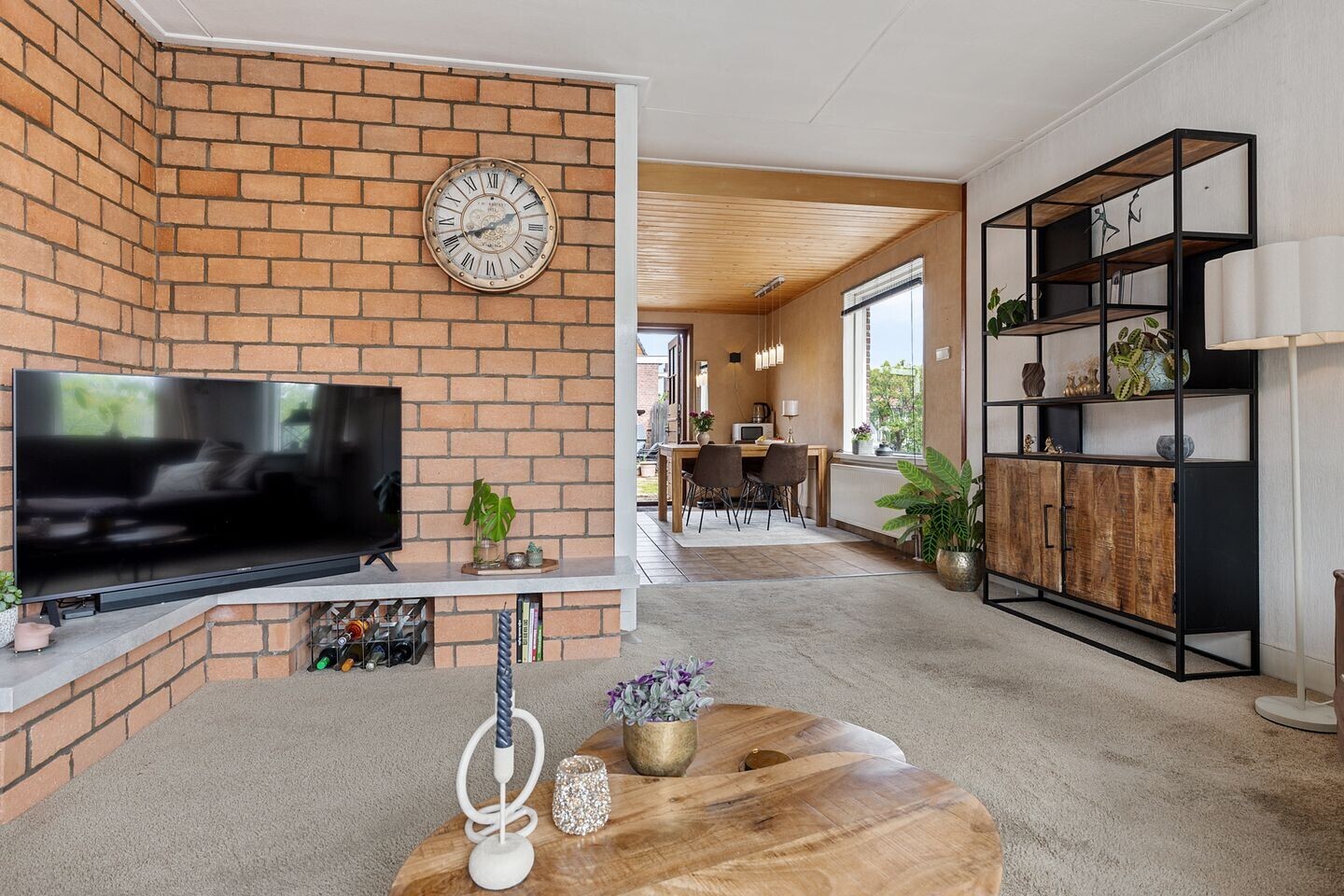 Tussenwoning te koop: Floresstraat 15, Haarlem