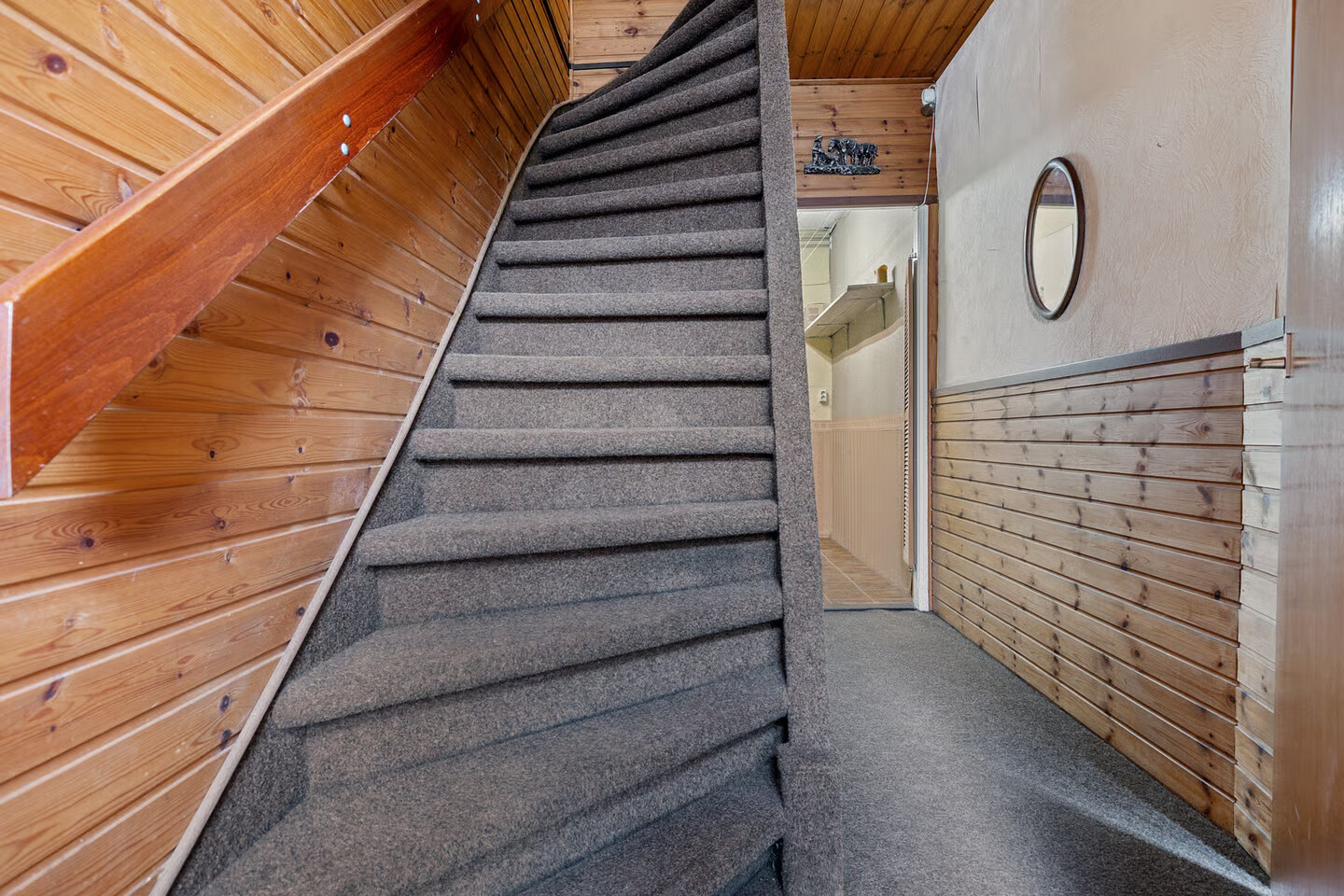 Tussenwoning te koop: Floresstraat 15, Haarlem