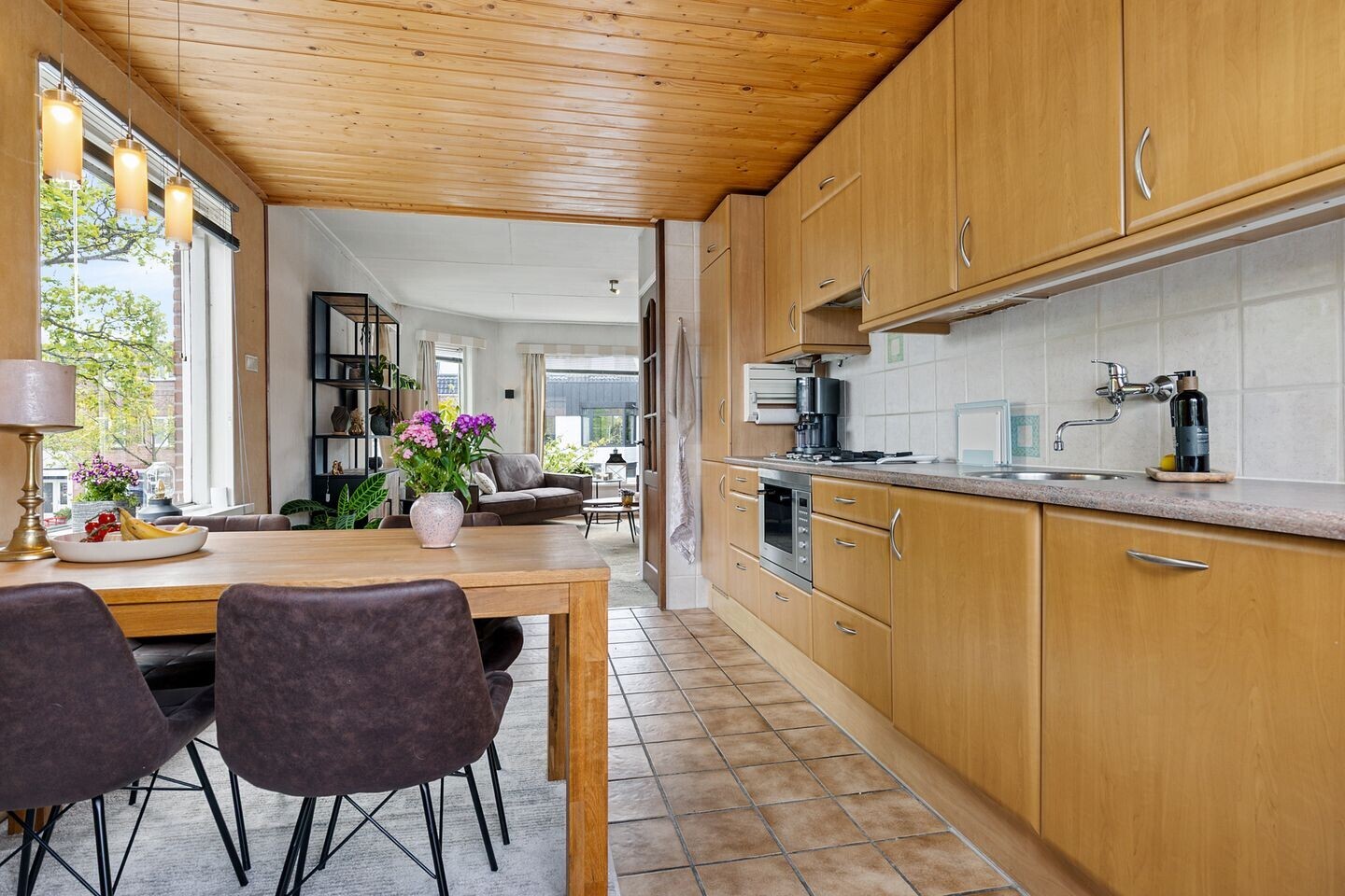 Tussenwoning te koop: Floresstraat 15, Haarlem