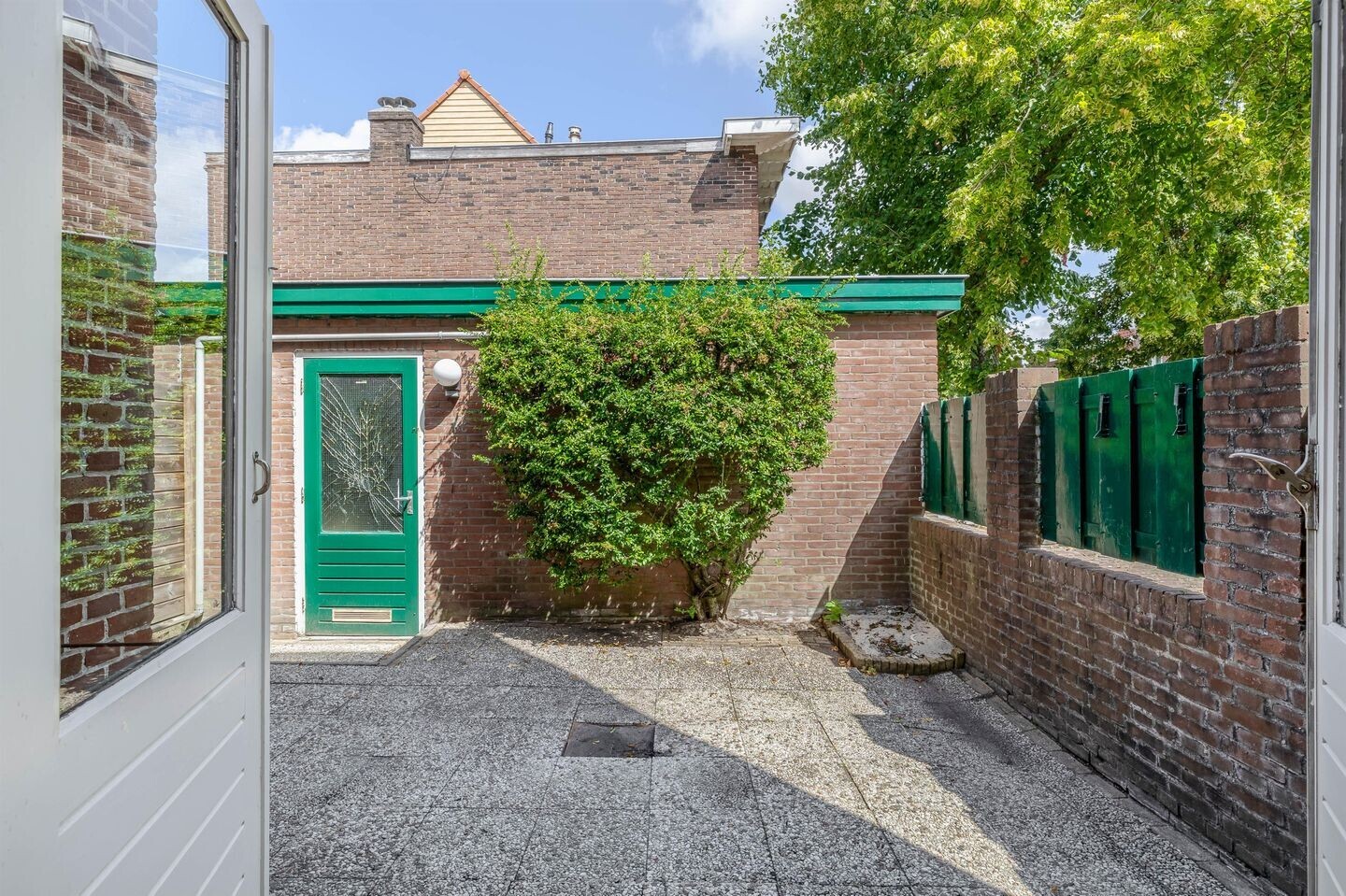 Hoekwoning te koop: Floresstraat 77, Haarlem