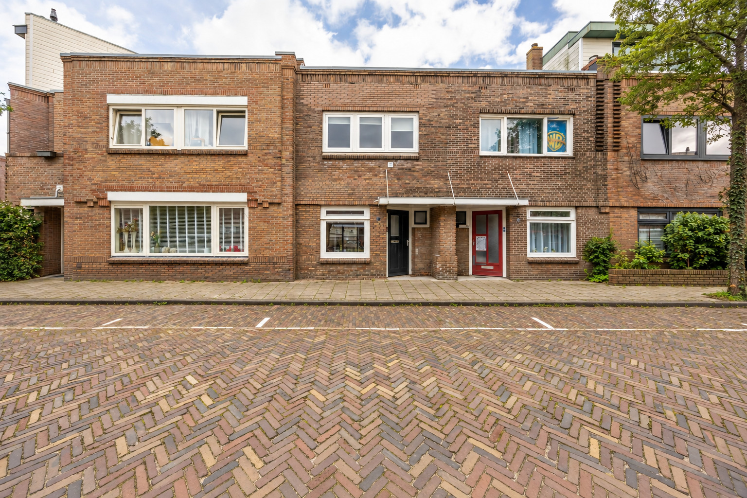 Tussenwoning te koop: Timorstraat 154, Haarlem