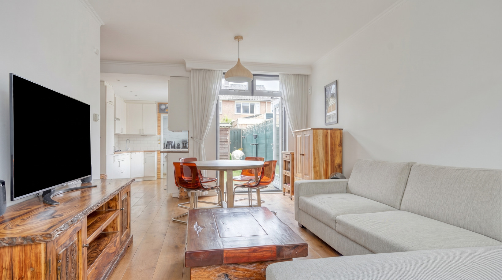 Tussenwoning te koop: Semarangstraat 13, Haarlem