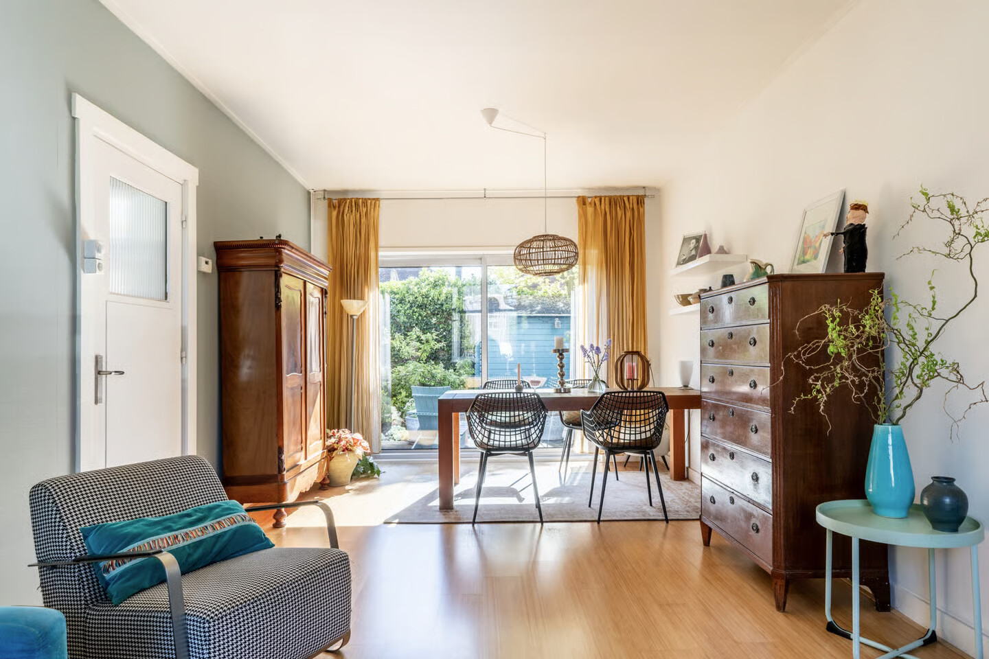 Tussenwoning te koop: Delistraat 90, Haarlem