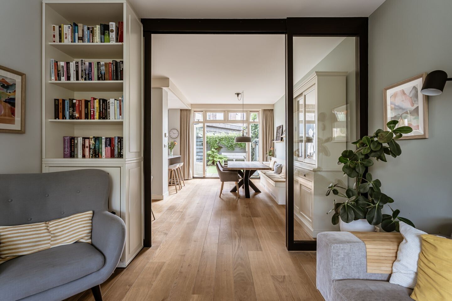 Tussenwoning te koop: Engelszstraat 28, Haarlem