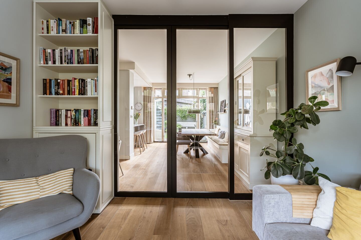 Tussenwoning te koop: Engelszstraat 28, Haarlem