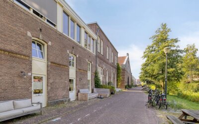 Karabiniersstraat 14