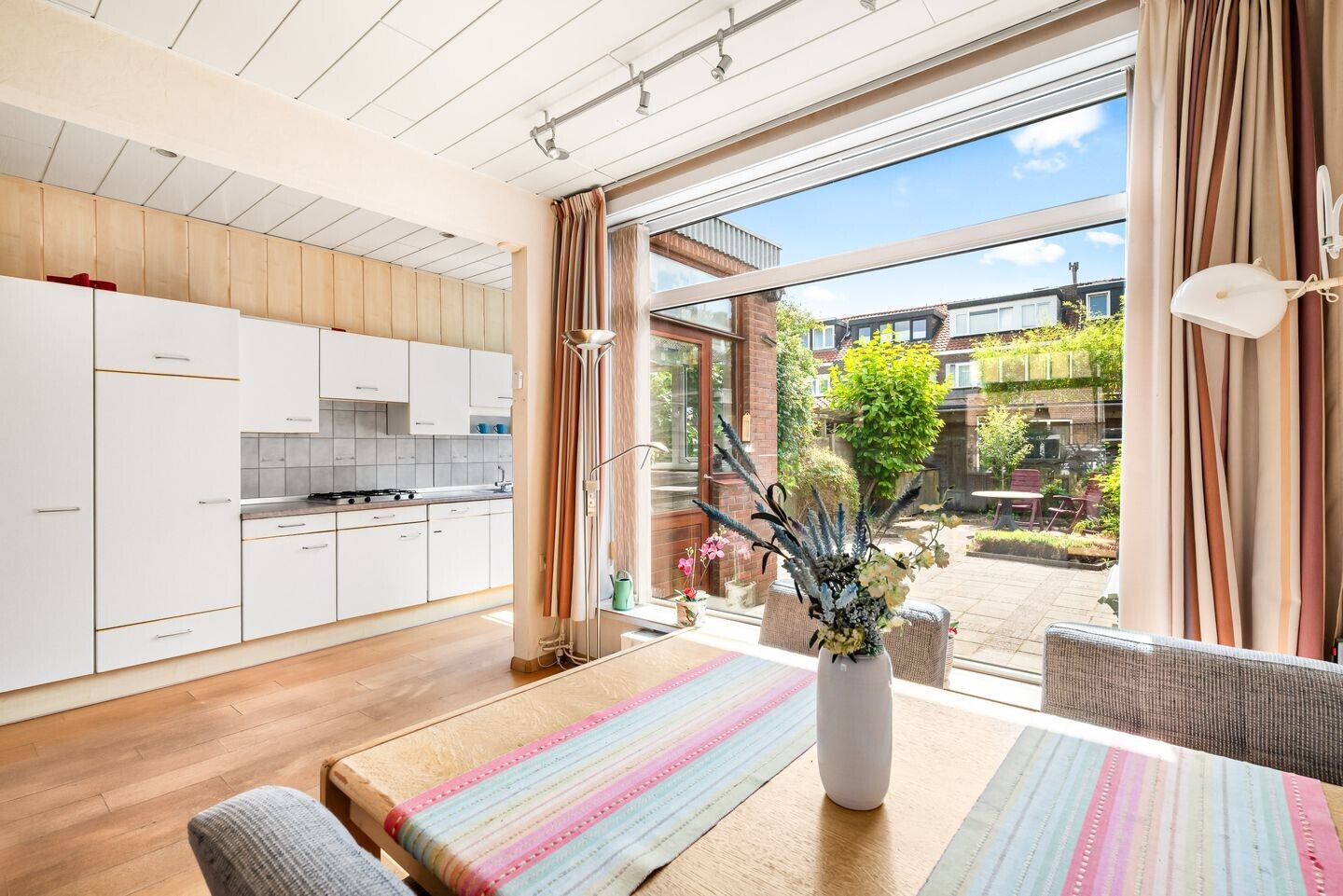 Tussenwoning te koop: Acaciastraat 51, Haarlem