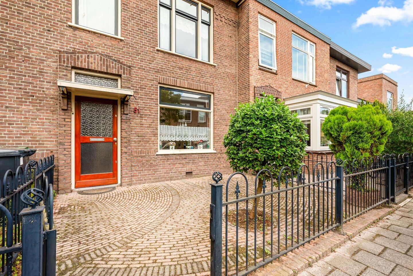 Tussenwoning te koop: Acaciastraat 51, Haarlem