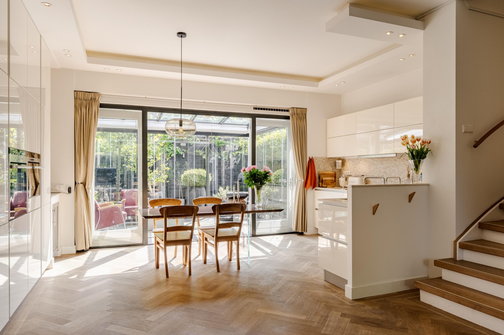 Hoekwoning te koop: Weissenbruchstraat 17, Haarlem