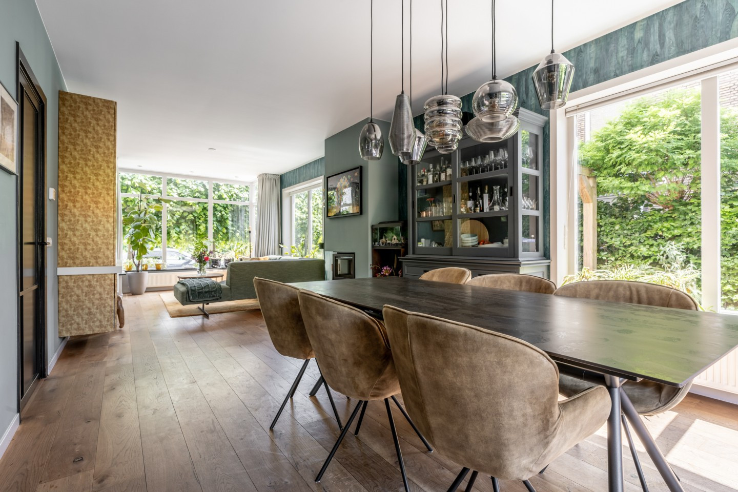 Hoekwoning te koop: Lodewijk van Deyssellaan 208, Haarlem