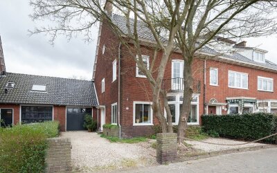 Van Riebeecklaan 30