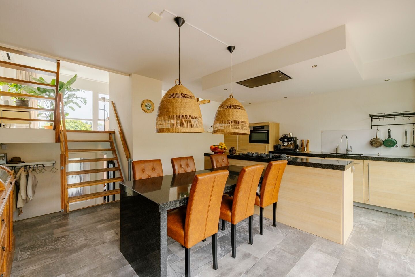 Appartement te koop: Otto van Reeslaan 10, Haarlem