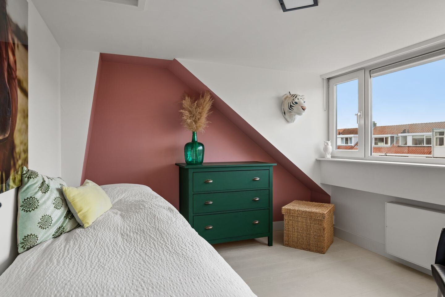 Tussenwoning te koop: Uranusstraat 31, Haarlem