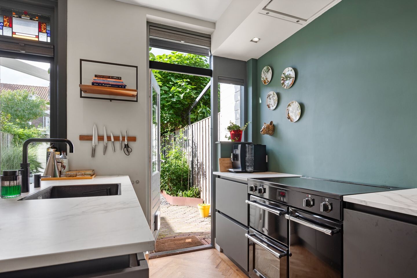 Tussenwoning te koop: Uranusstraat 31, Haarlem