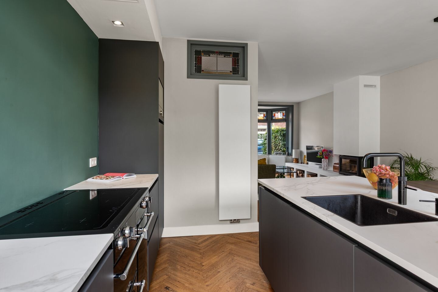 Tussenwoning te koop: Uranusstraat 31, Haarlem