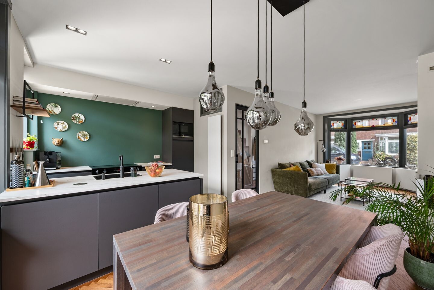 Tussenwoning te koop: Uranusstraat 31, Haarlem