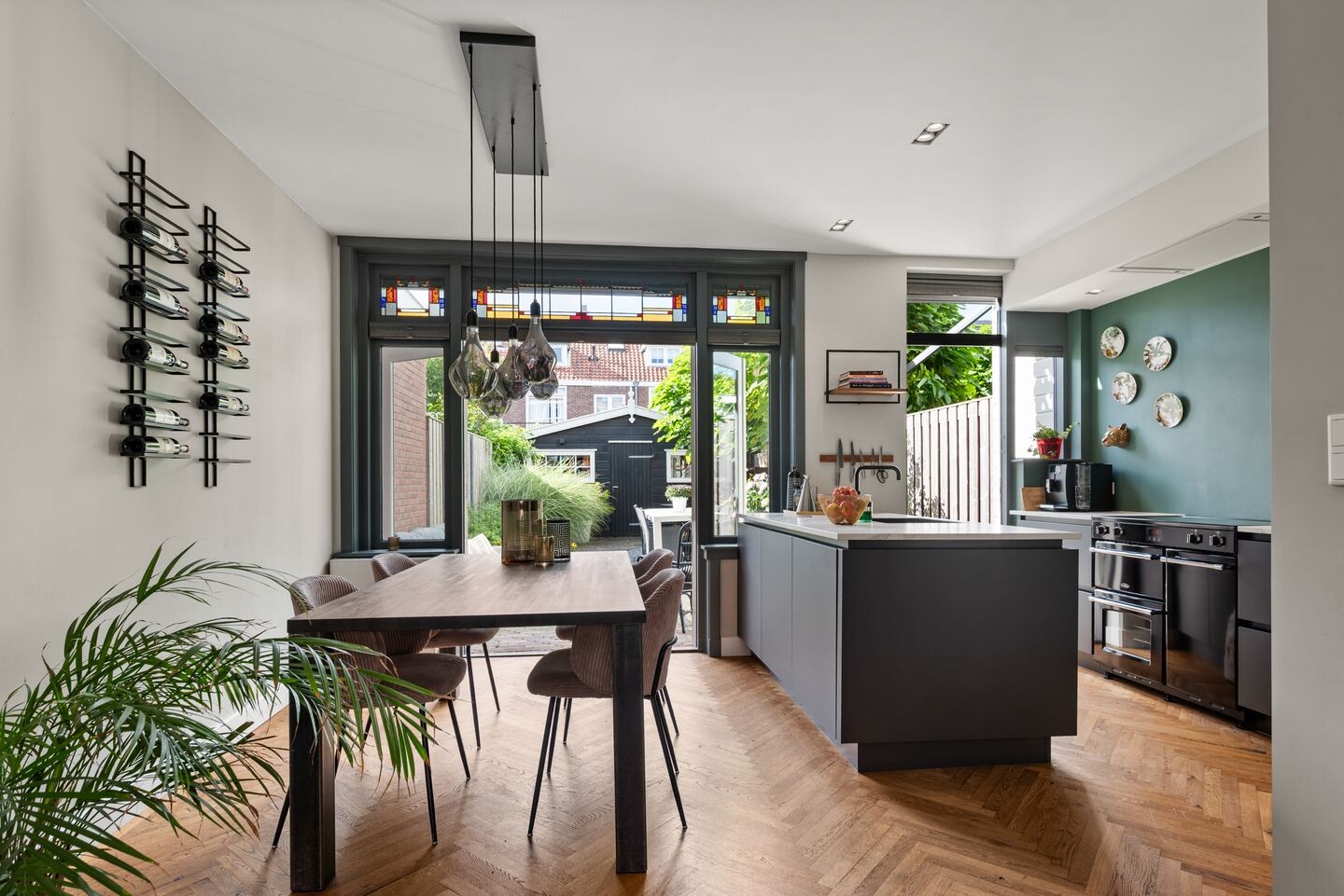 Tussenwoning te koop: Uranusstraat 31, Haarlem