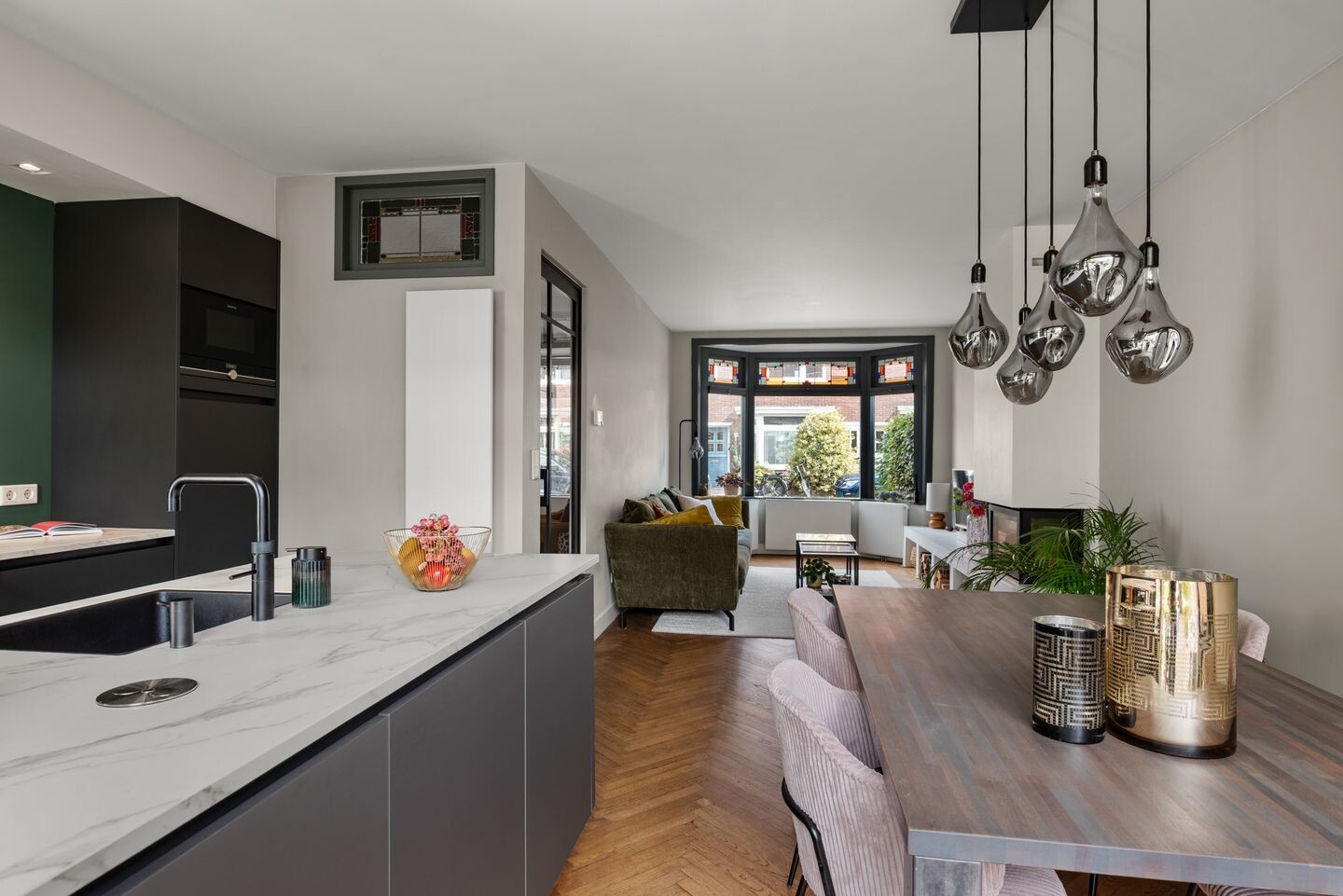 Tussenwoning te koop: Uranusstraat 31, Haarlem