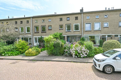Herman Heij. 23