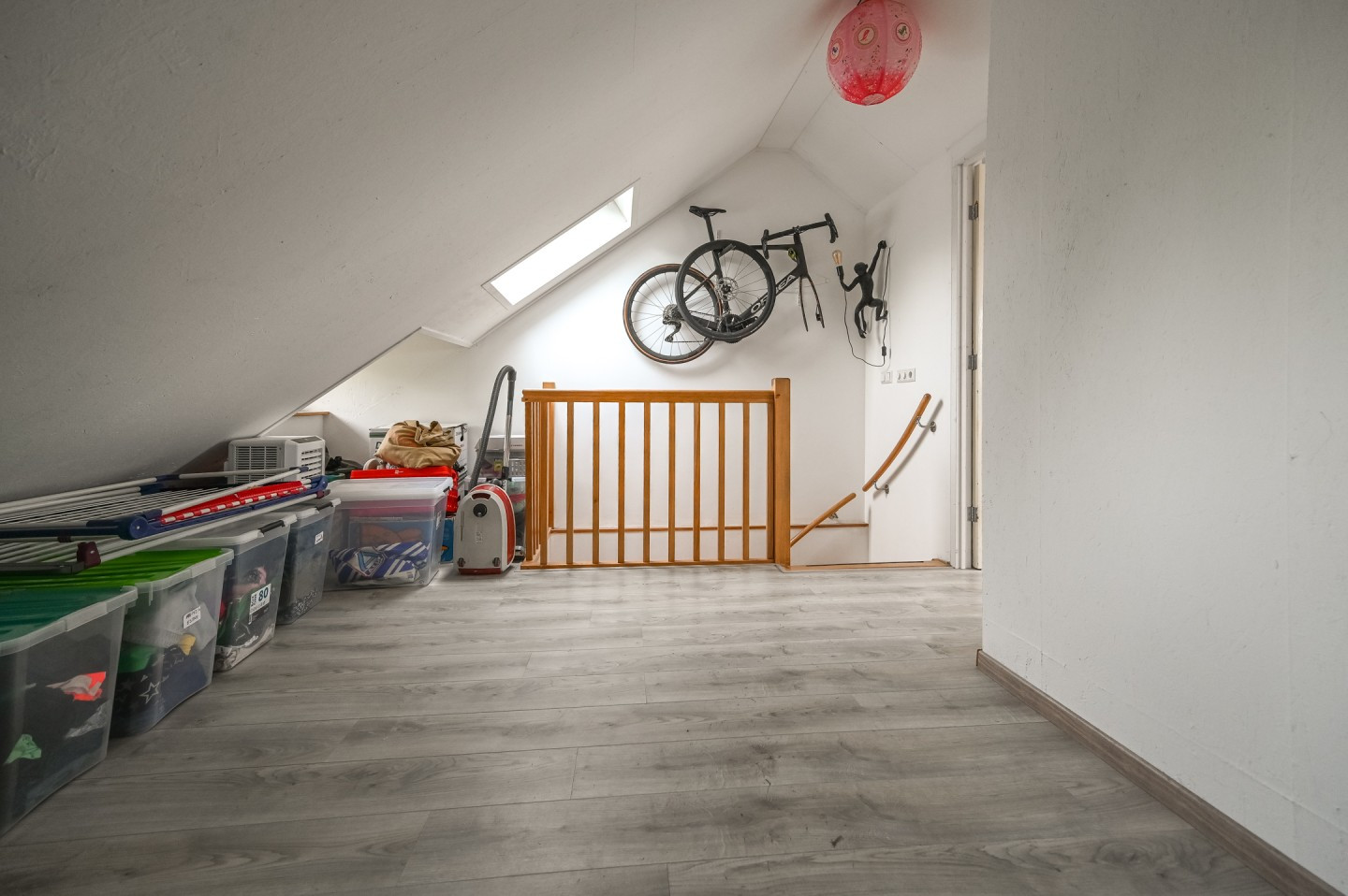 Tussenwoning te koop: Rijksstraatweg 457, Haarlem