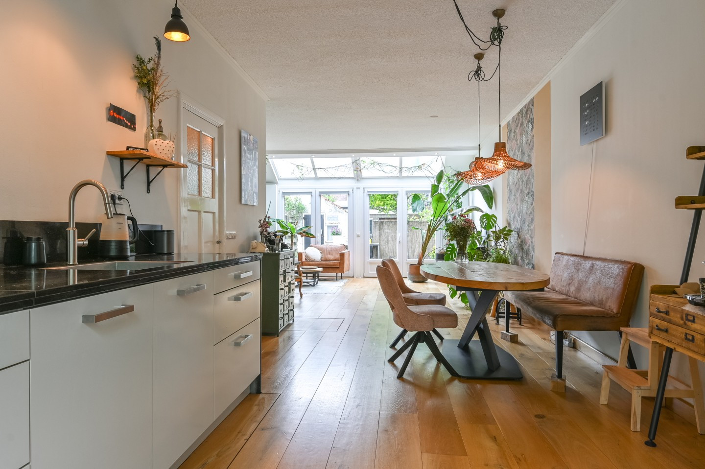 Tussenwoning te koop: Rijksstraatweg 457, Haarlem