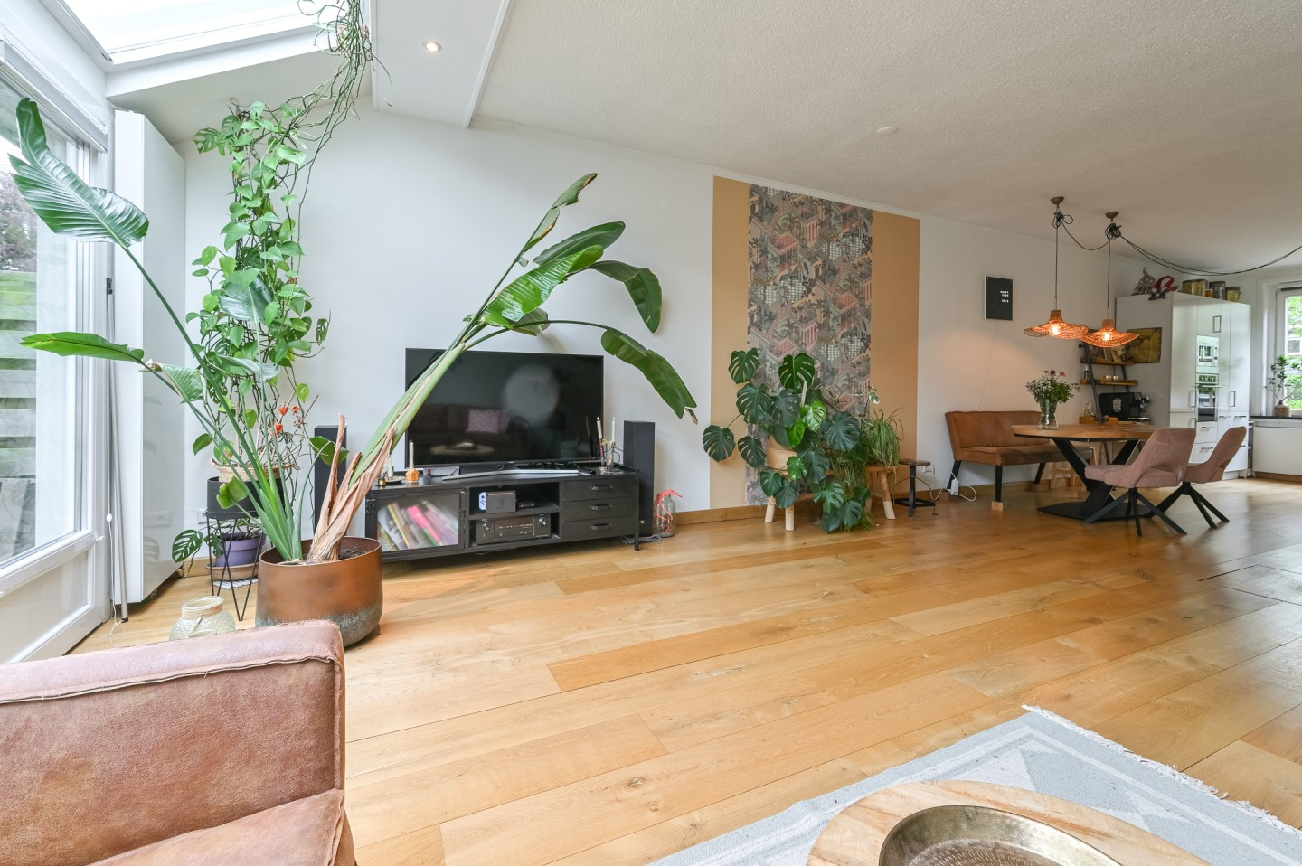 Tussenwoning te koop: Rijksstraatweg 457, Haarlem