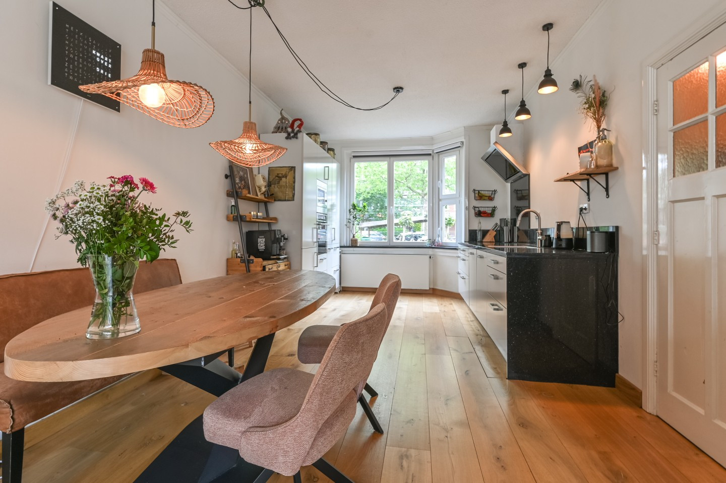 Tussenwoning te koop: Rijksstraatweg 457, Haarlem