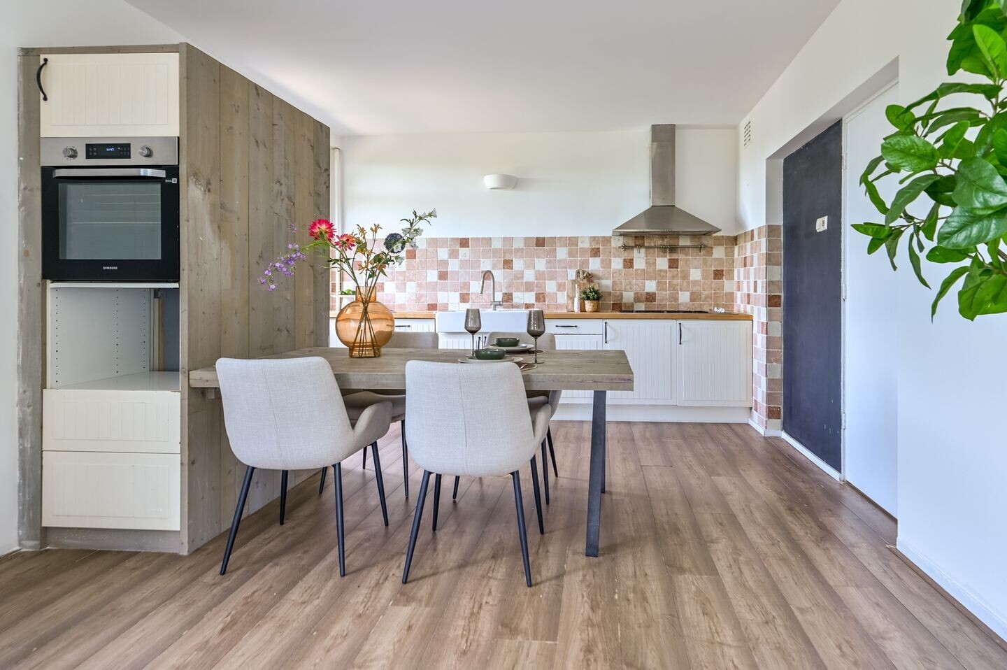 Appartement te koop: P.C. Boutensstraat 149, Haarlem