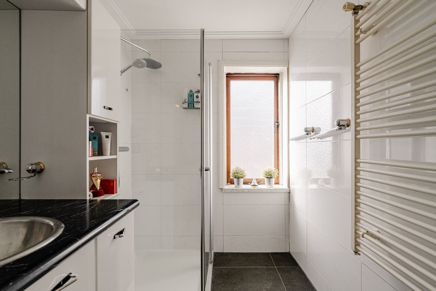 Tussenwoning te koop: Scheldestraat 3, Haarlem
