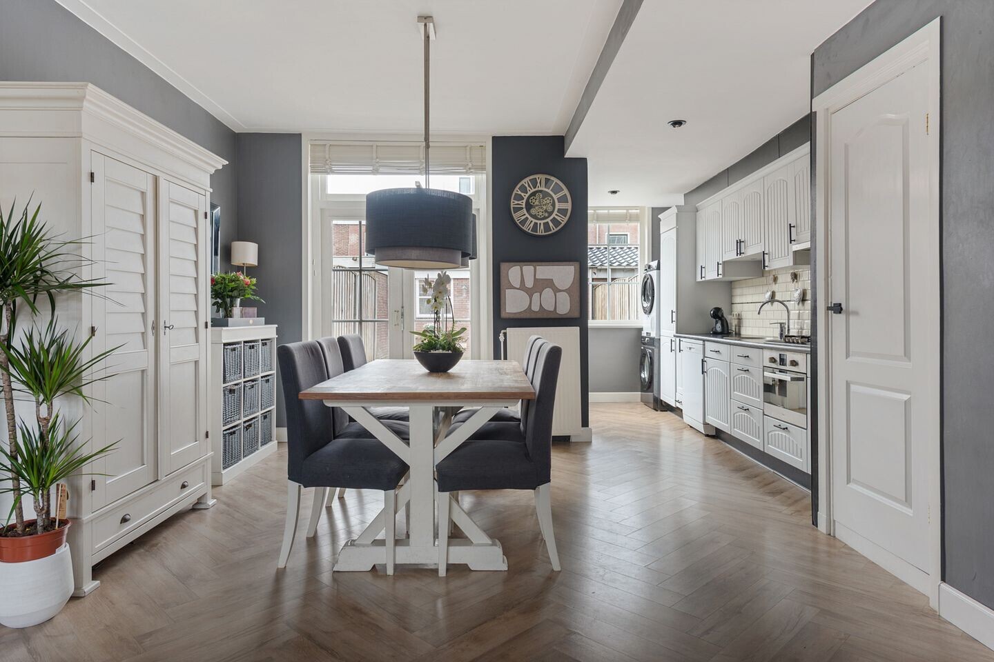Tussenwoning te koop: Lijsterstraat 54, Haarlem