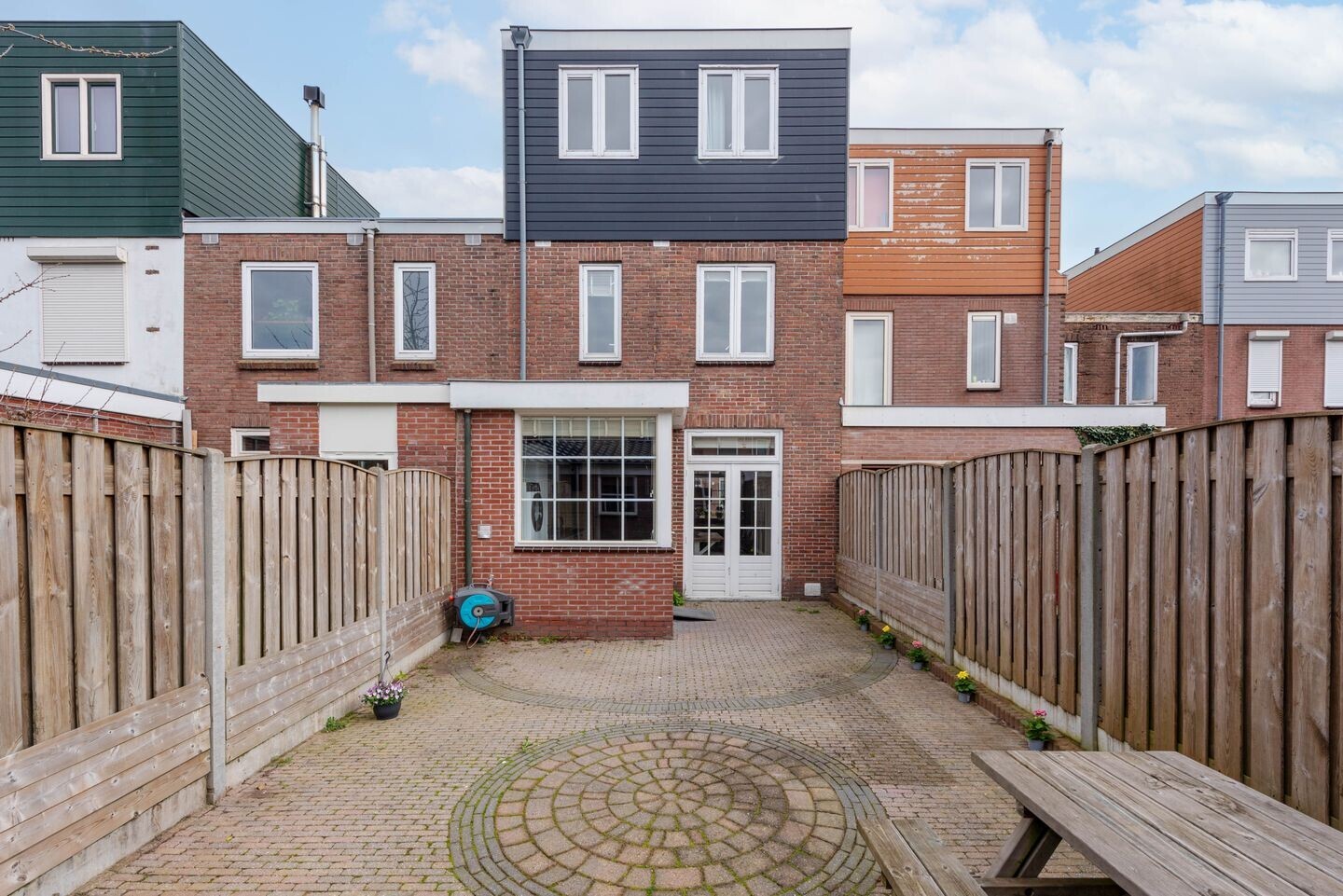 Tussenwoning te koop: Lijsterstraat 54, Haarlem