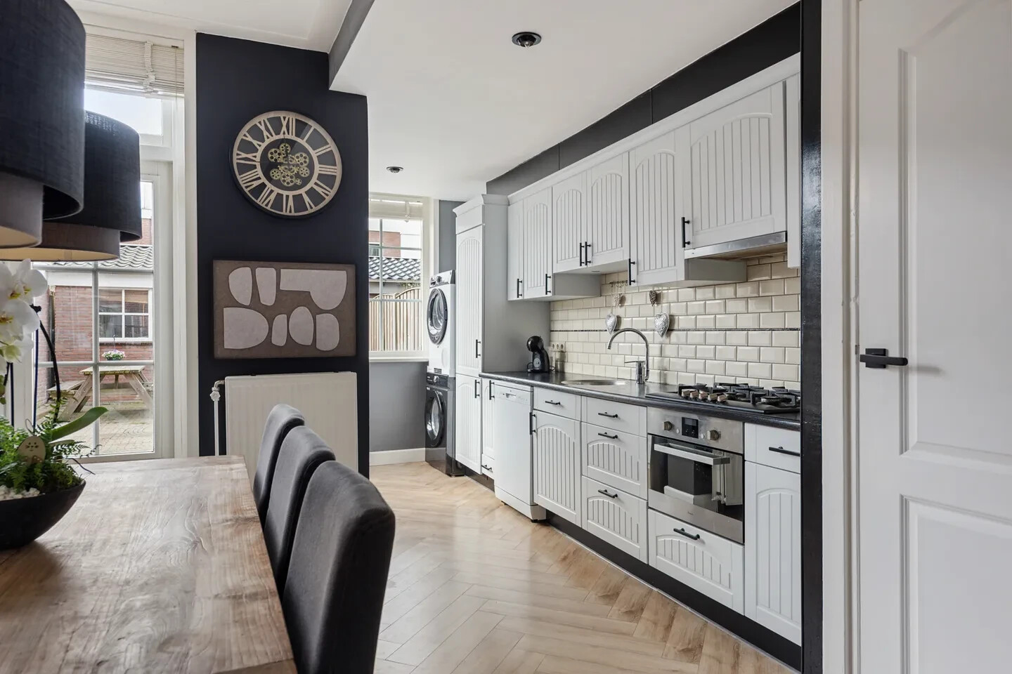 Tussenwoning te koop: Lijsterstraat 54, Haarlem