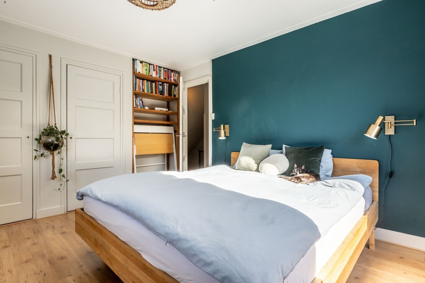 Hoekwoning te koop: Vinkenstraat 36, Haarlem