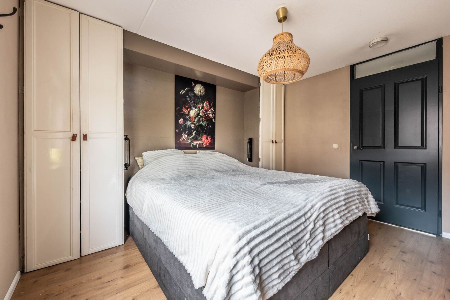 Twee-onder-één-kap te koop: Gerardus Vossiusstraat 4, Haarlem
