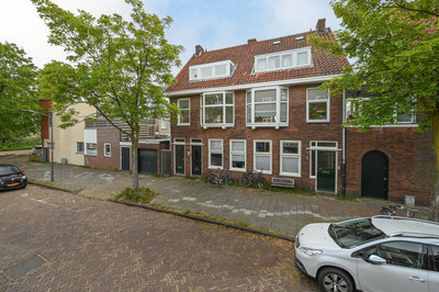 Bakhuizen van den Brinkstraat 3