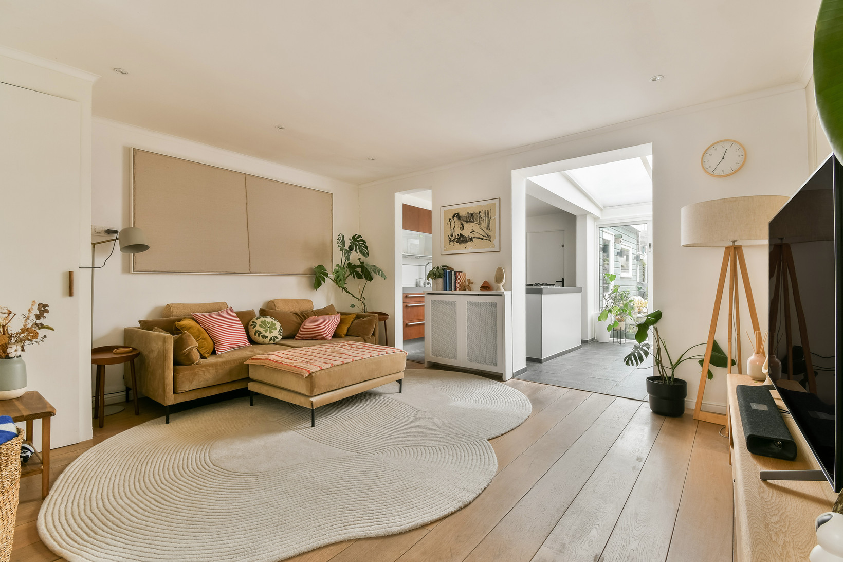 Hoekwoning te koop: Dr. Schaepmanstraat 52, Haarlem