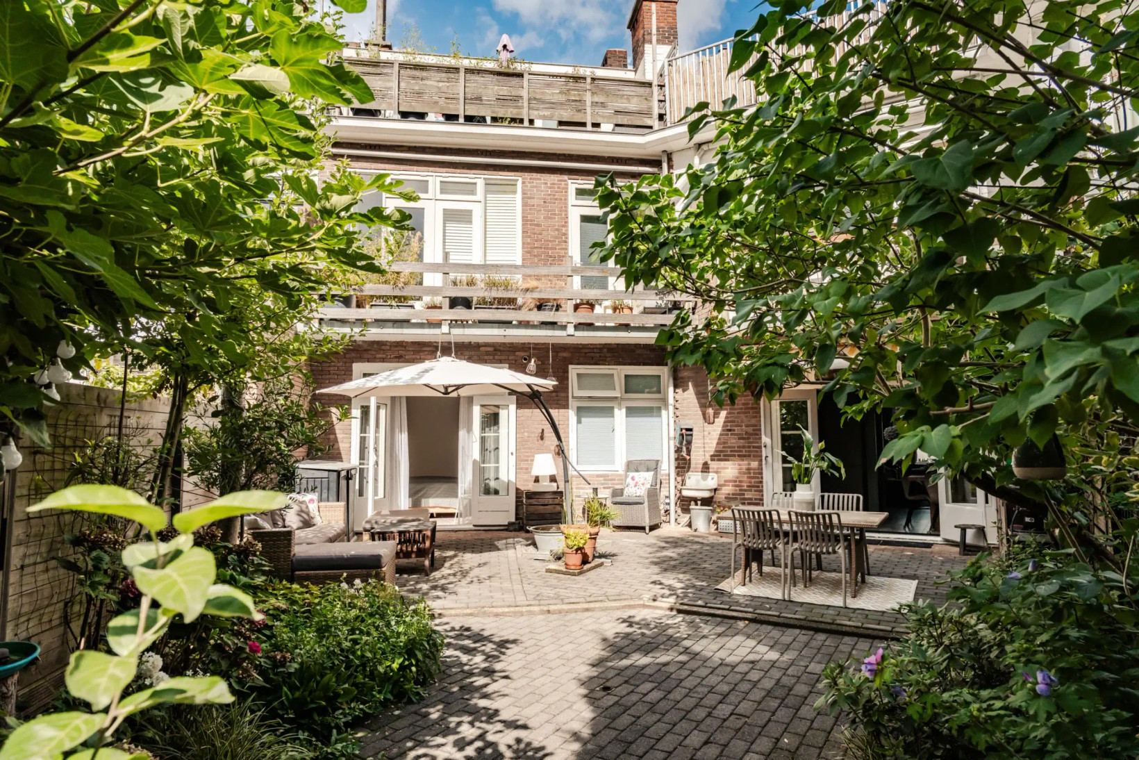 Appartement te koop: Van Zeggelenplein 1, Haarlem