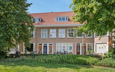 Van Zeggelenplein 64