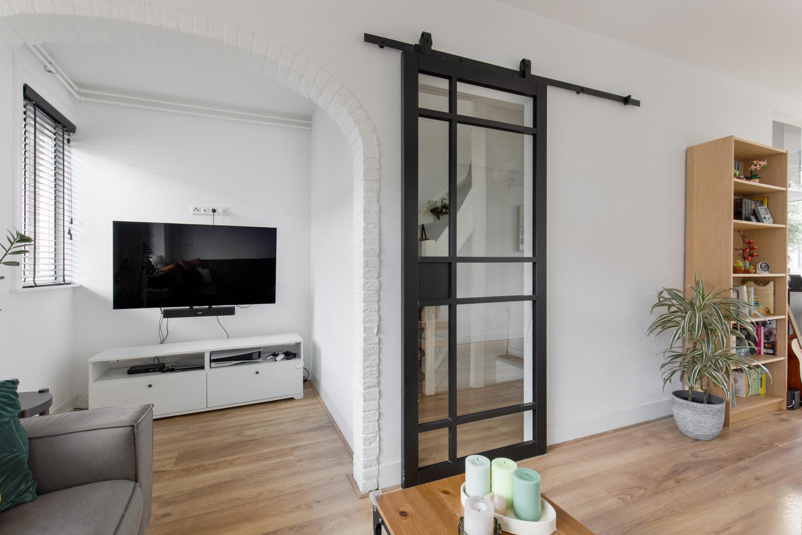 Appartement te koop: Teding van Berkhoutstraat 82, Haarlem
