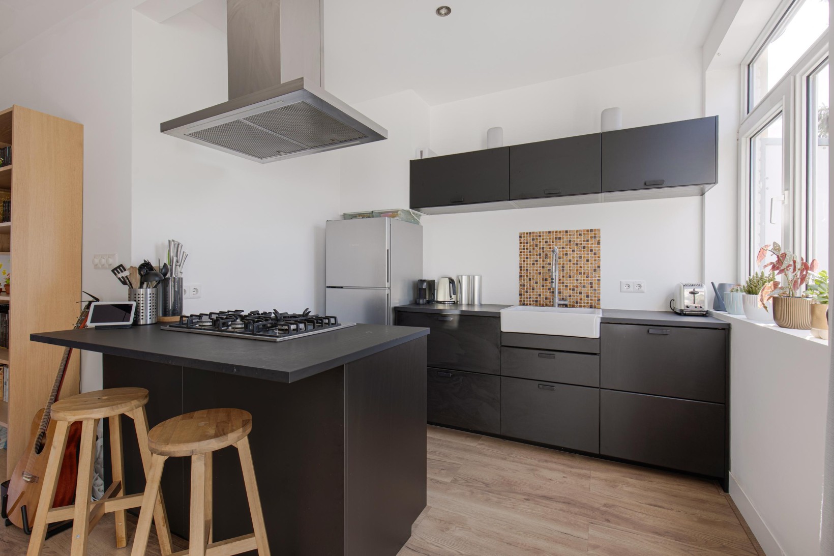 Appartement te koop: Teding van Berkhoutstraat 82, Haarlem